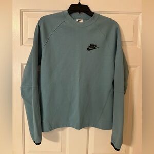 Nike Men's Light Blue Crewneck Sweater